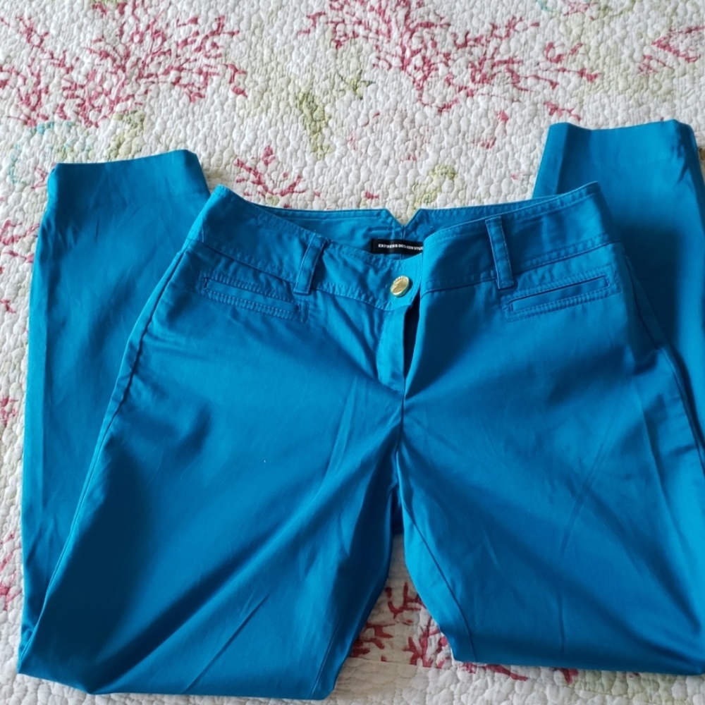 Express cigarette pants